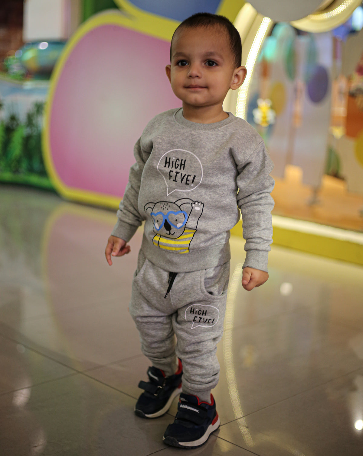 High five grey tracksuit