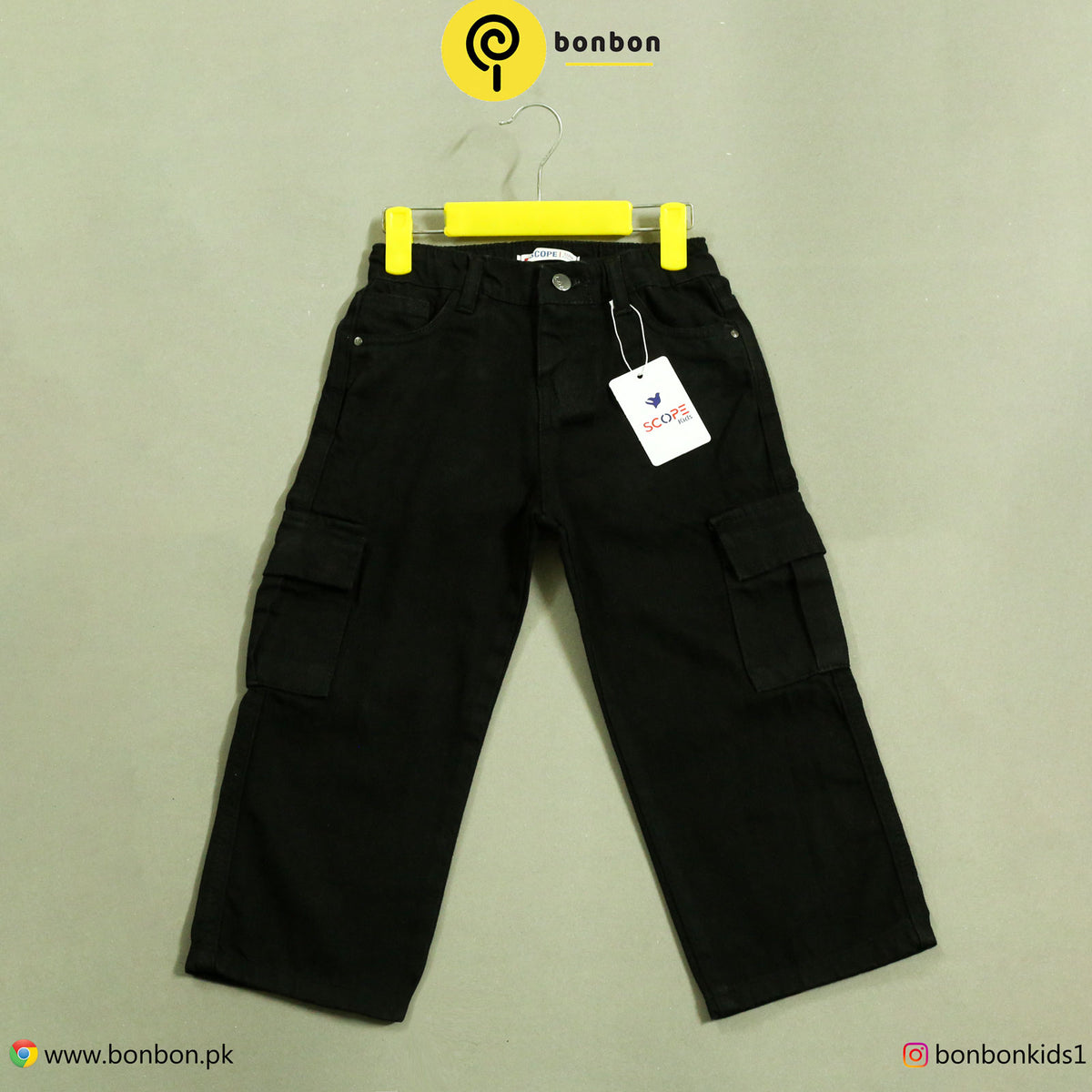 6 pocket black baggy pants