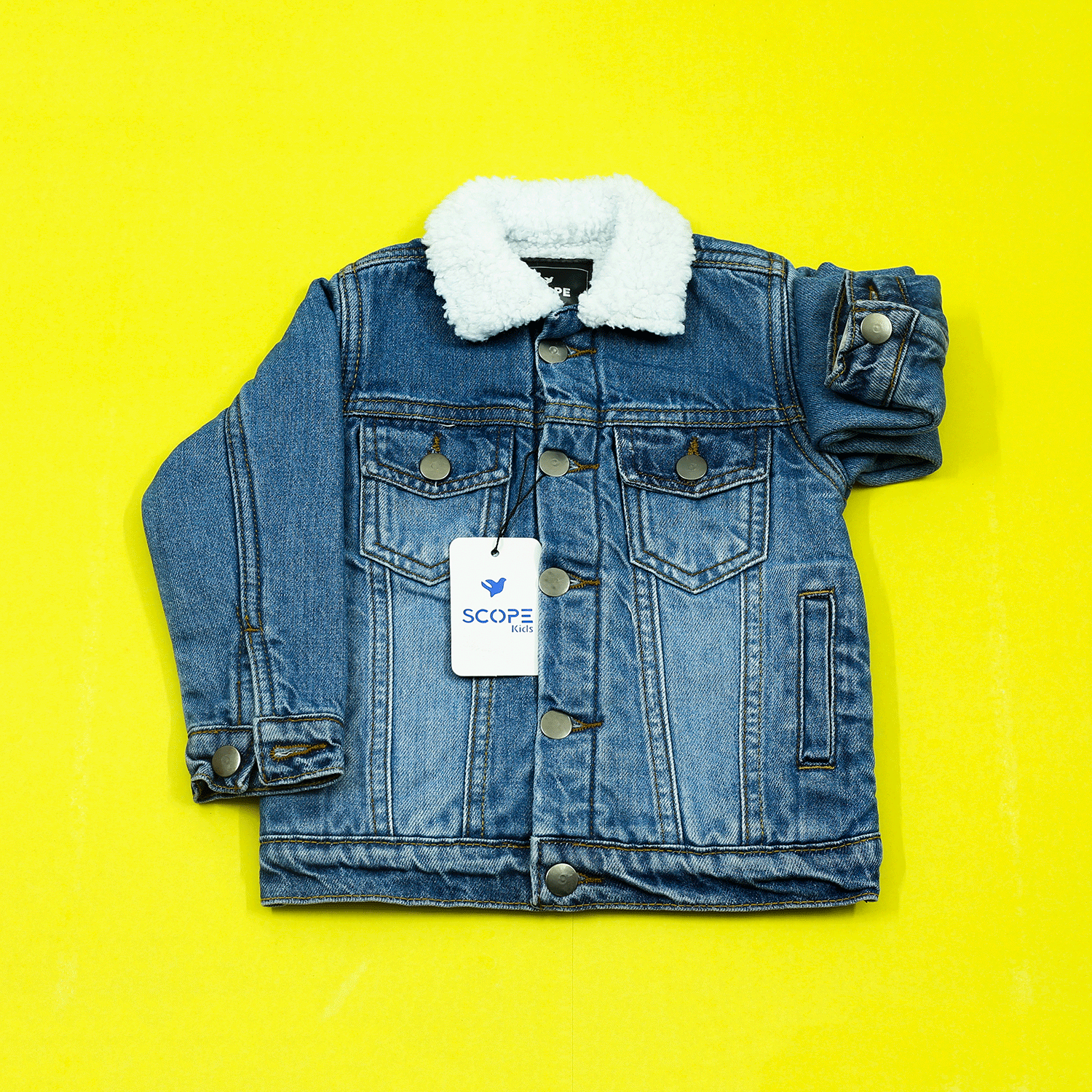 Light denim 2025 jacket with fur