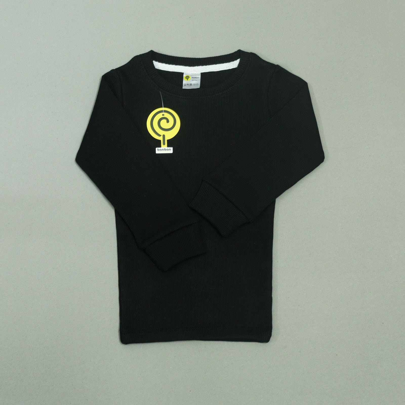 Black Round-Neck Thermal BW416