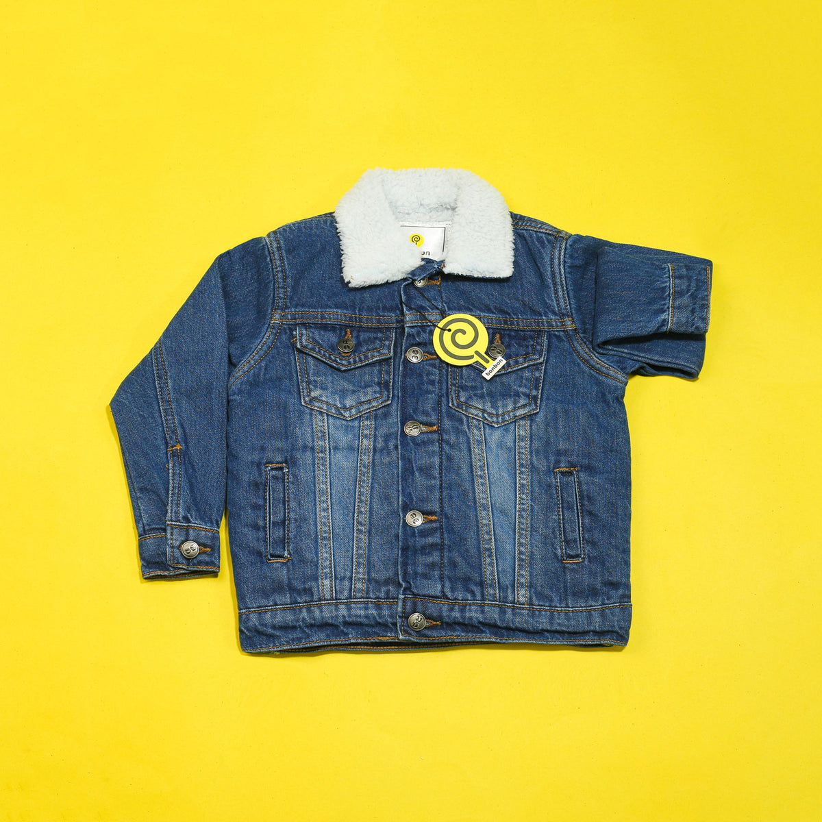 Mid blue denim jacket with fur