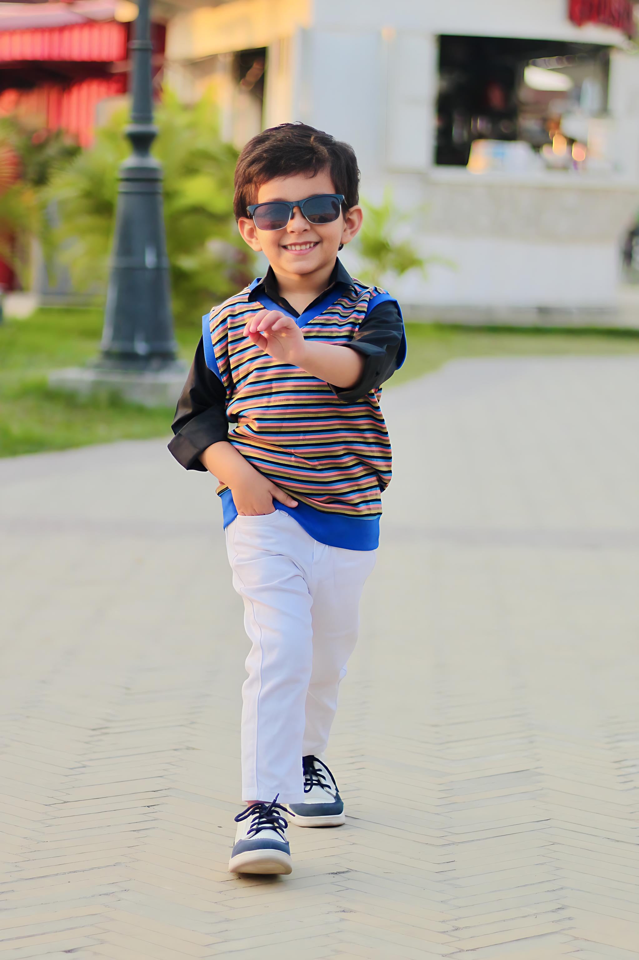 Stria Sleeveless Sweater V2